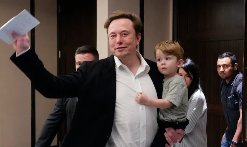Space X'te taciz skandalıyla gündeme gelmişti! Elon Musk'ın 12'inci çocuğu ortaya çıktı!